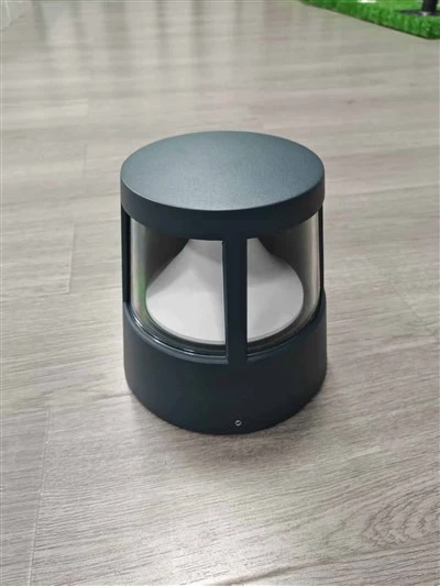 Pilona LED anti-UV a granel Pilona exterior LED Xina